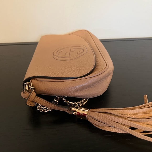Gucci Soho Flap Crossbody Bag - Picture 7 of 7
